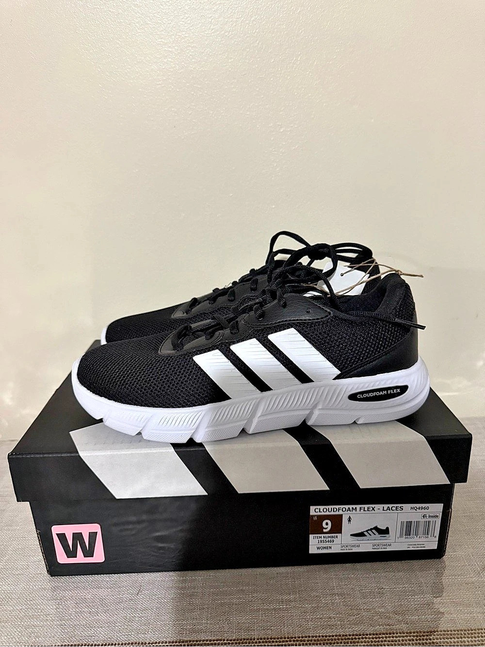 adidas Cloudfoam Flex Lace Athletic Shoes Black & White US 9 brand new